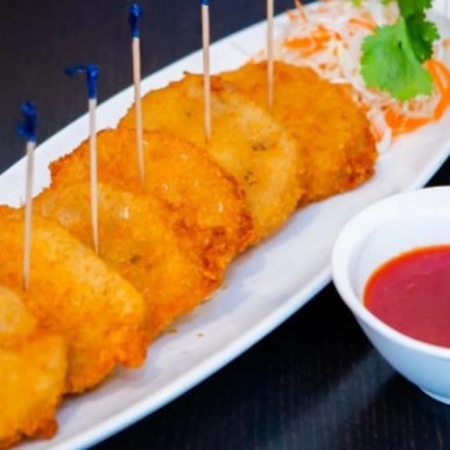 8. Cu Sen Rang Muoi - Lotus Root Salt & Pepper.