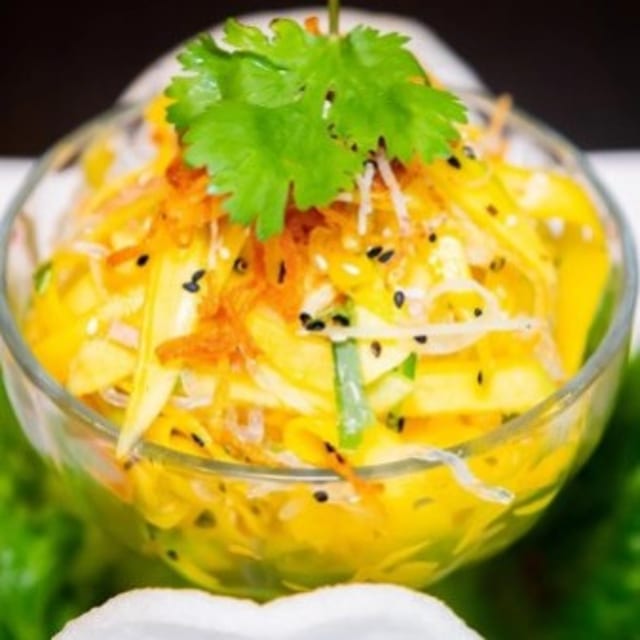 15. Goi Xoai - Mango Salad.